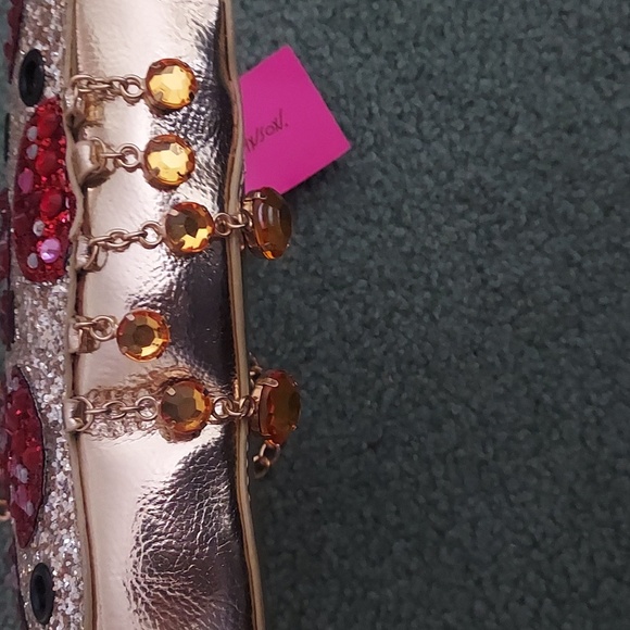 Betsey Johnson pizza purse - Picture 2 of 5